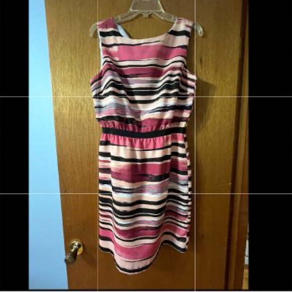 LOFT Dresses & Skirts - Loft Dress ~ pink black stripe, size M